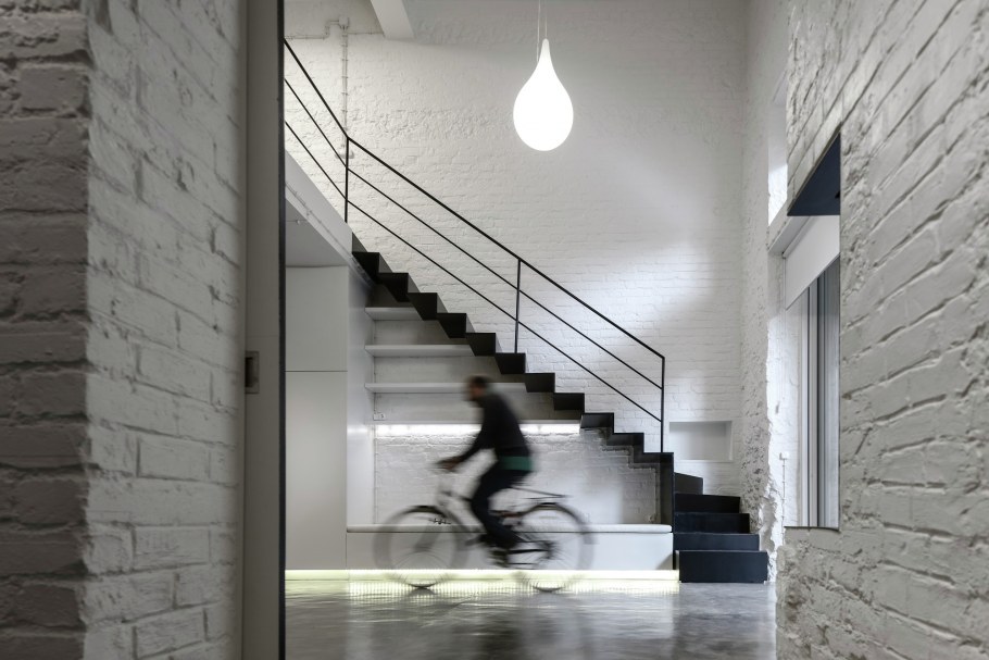 Лестница офис лофт