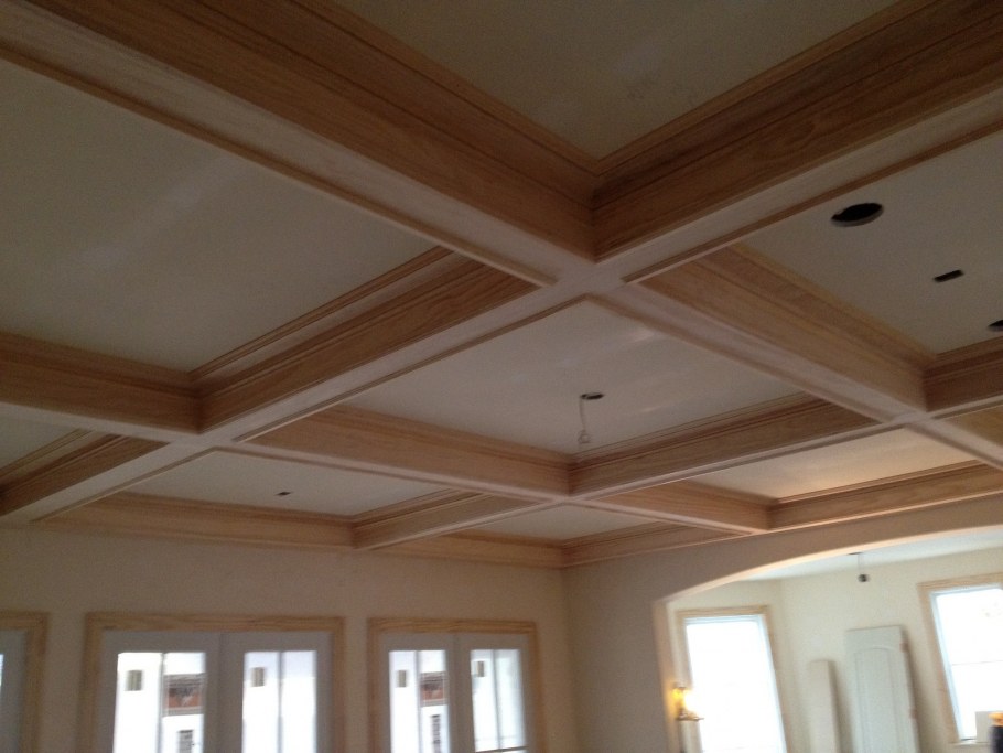 Искусственная балка для потолка