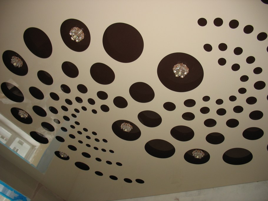 Эплай натяжные потолки