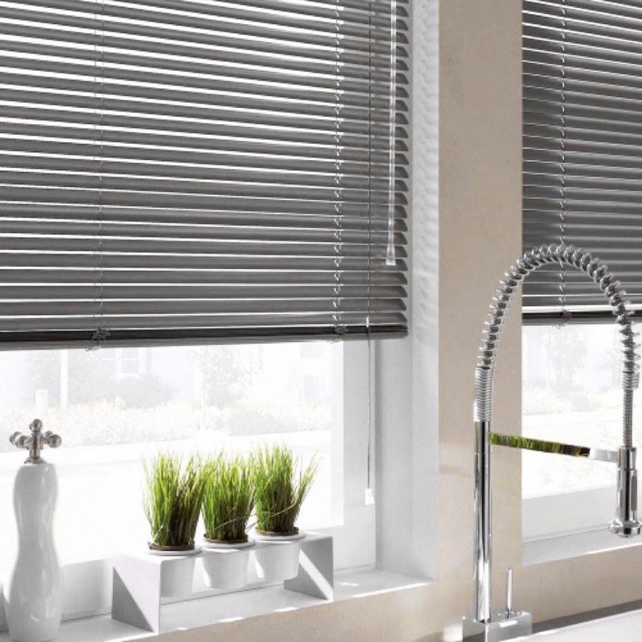 Рулонные шторы «Зебра юни 2»