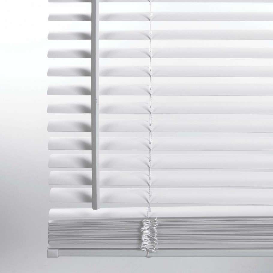 Жалюзи ПВХ 80*155 3276000642077