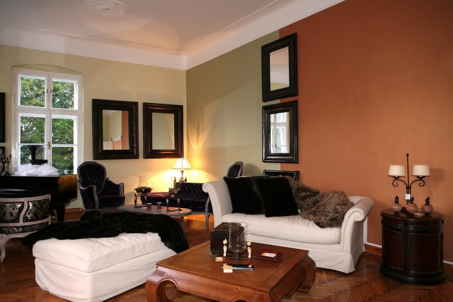 Краска для стен в квартире