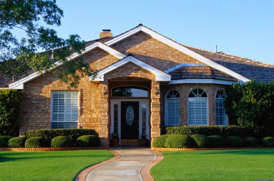 Шикарный дом снаружи