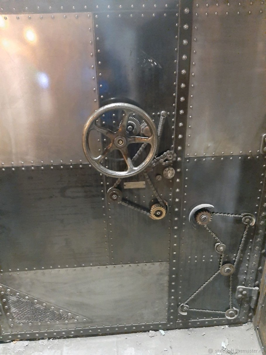 Входные двери в стиле стимпанк