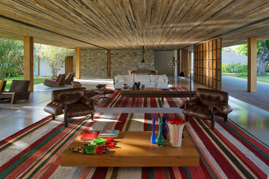 Комната в бразильском стиле