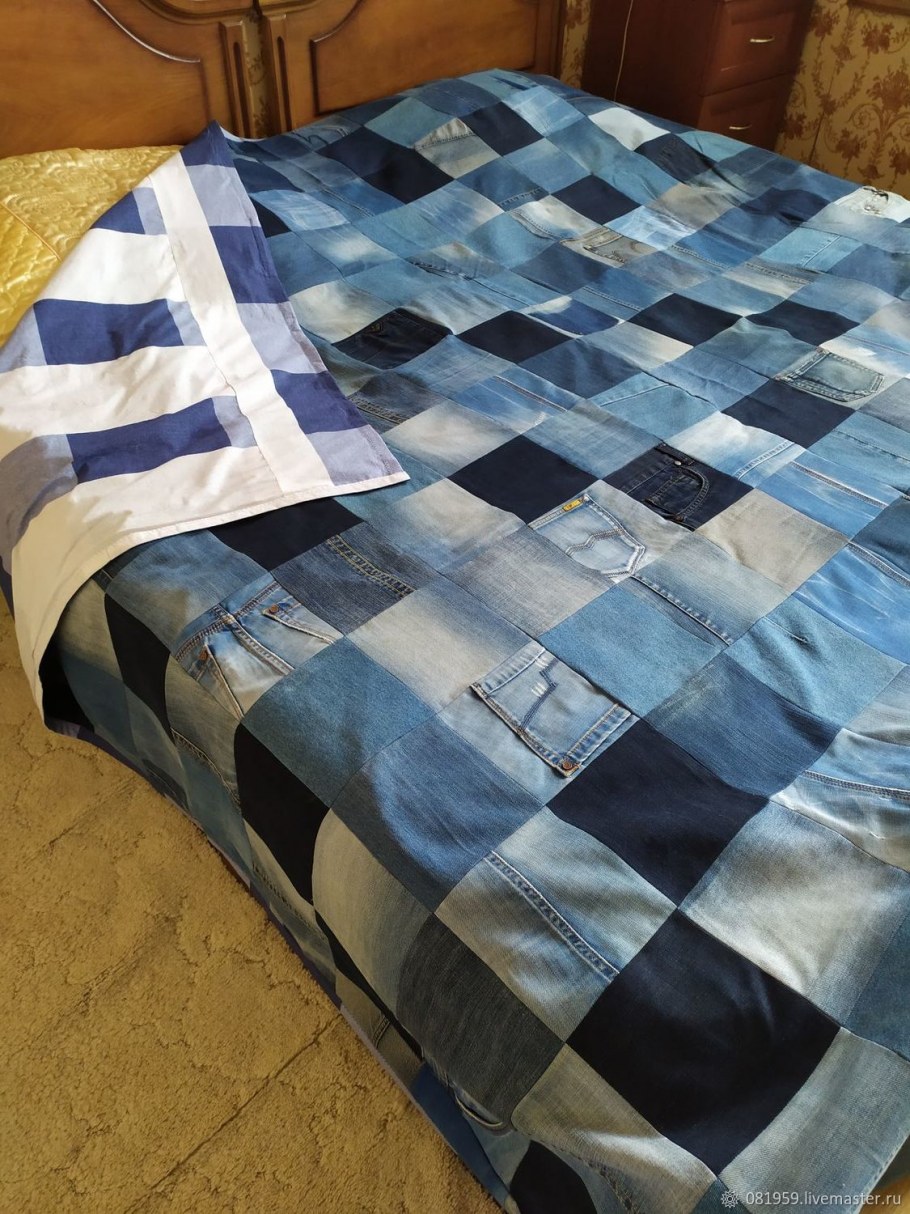 Покрывало из джинсовой ткани