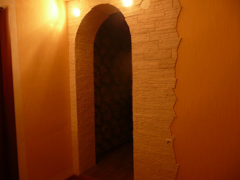 Арка из дикого камня