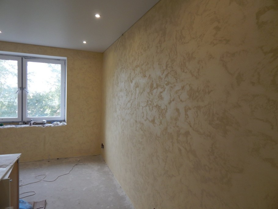 Венецианская штукатурка в холле