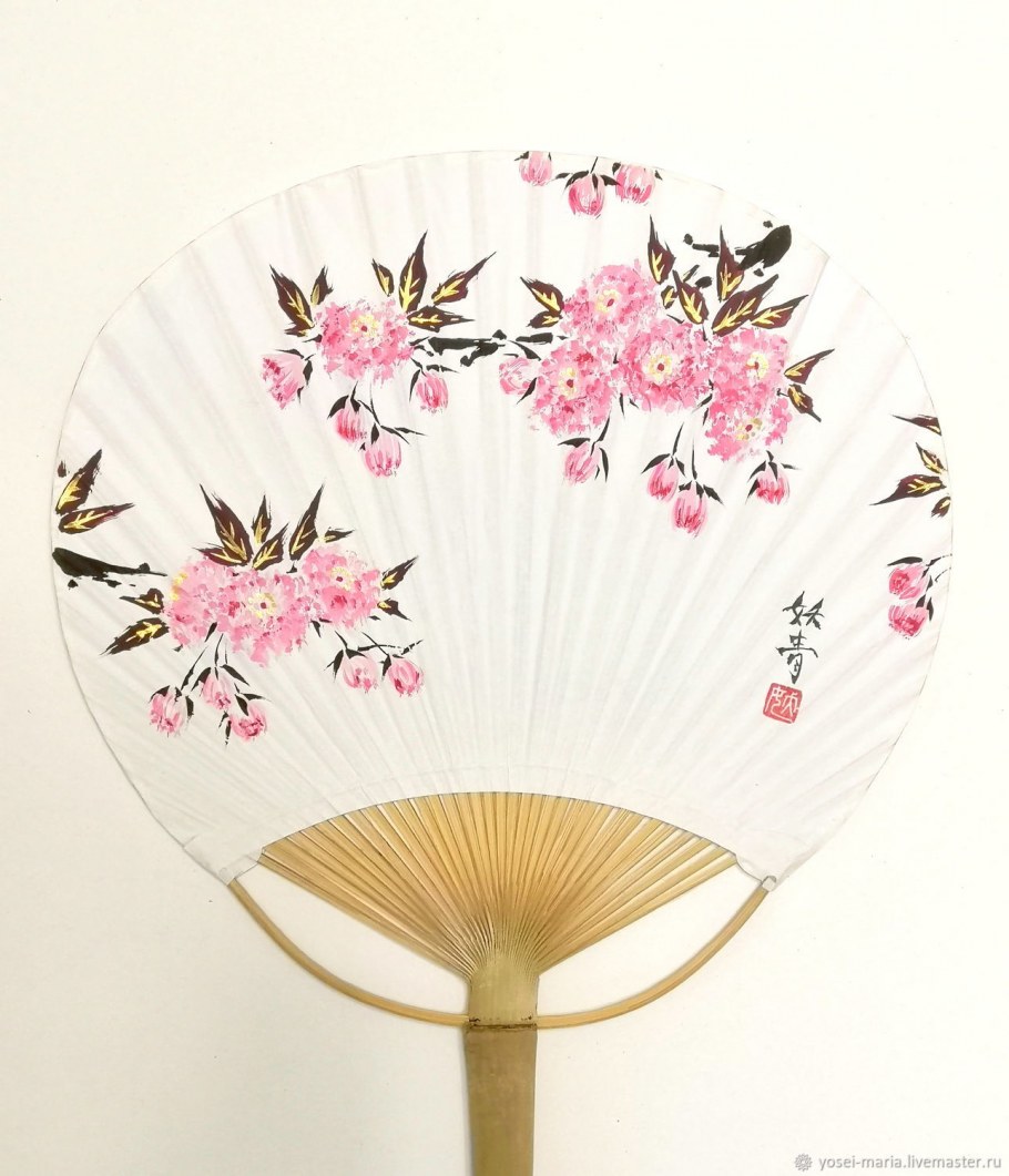 Японский веер утива Сакура