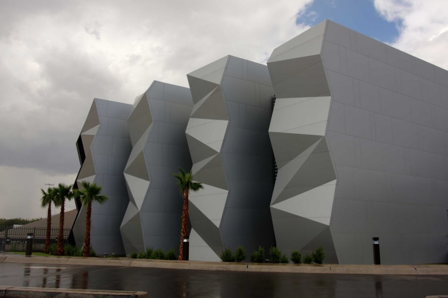 Биотек футуризм архитектура