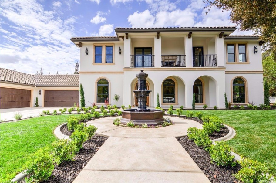 Дом в Сакраменто