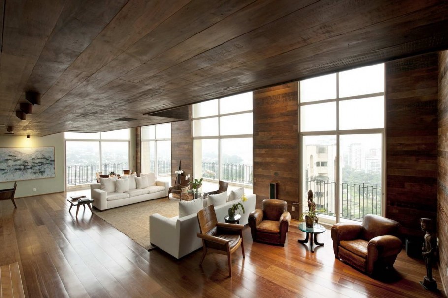 Декор стены спилами дерева