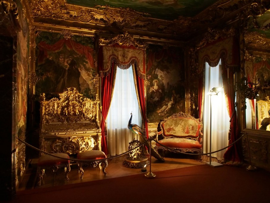 Дворец Линдерхоф гобеленовая комната