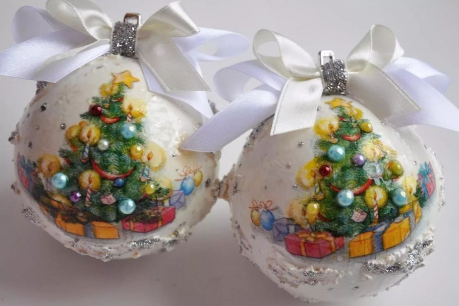 Оригинальная Новогодняя игрушка