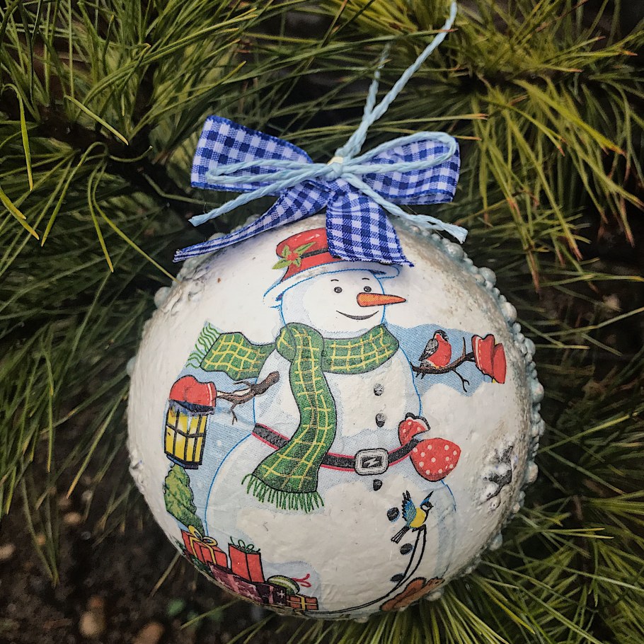 Новогодние игрушки своими руками