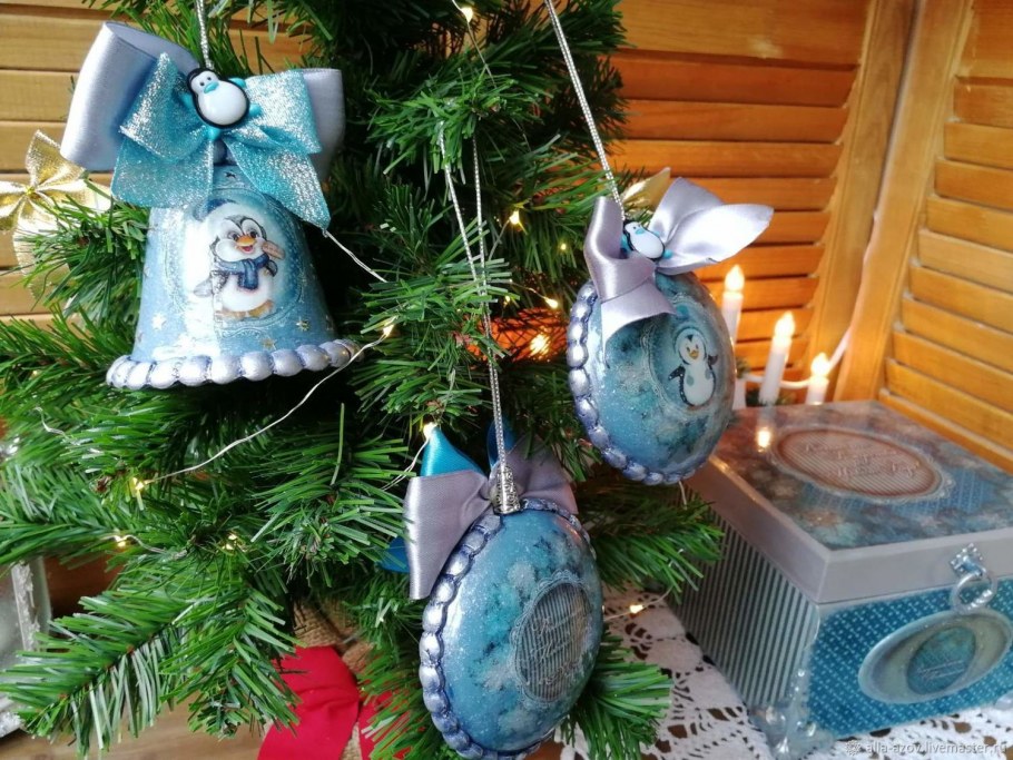 Елочная игрушка из жестяной банки