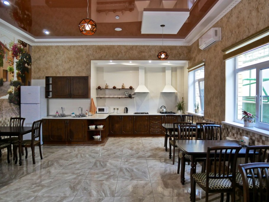 Интерьер в доме Гостевая кухня