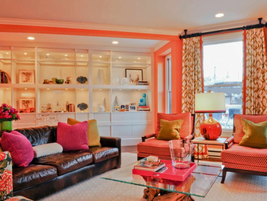 Персиковые стены в интерьере