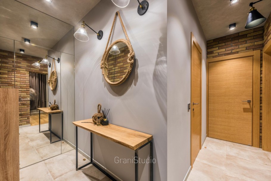 Прихожая в брутальном стиле