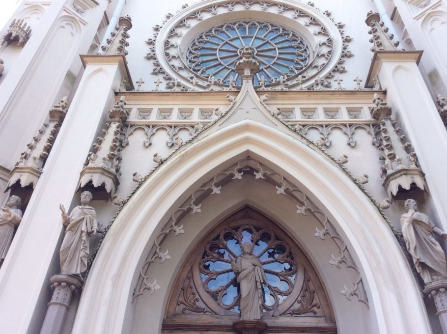 Миланский собор контрфорсы