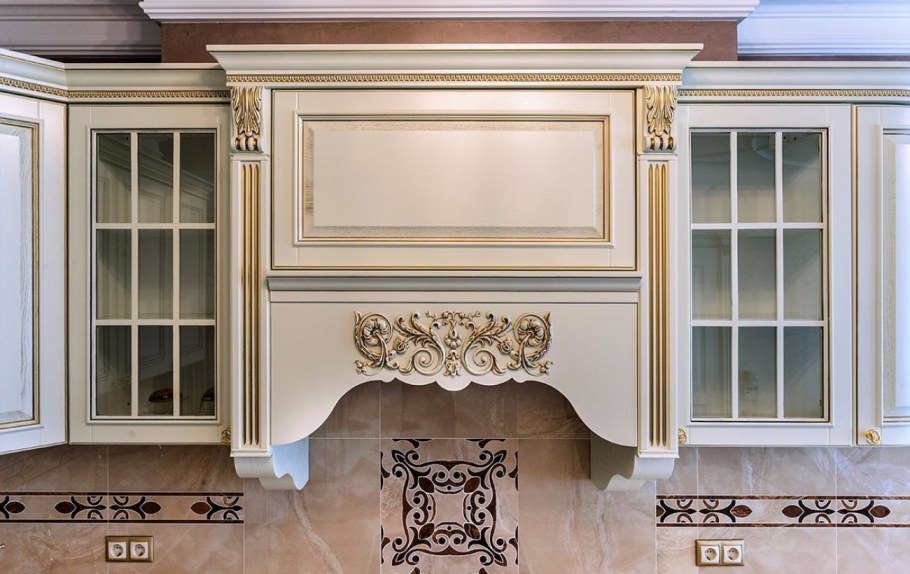 Доломита фасады Италион