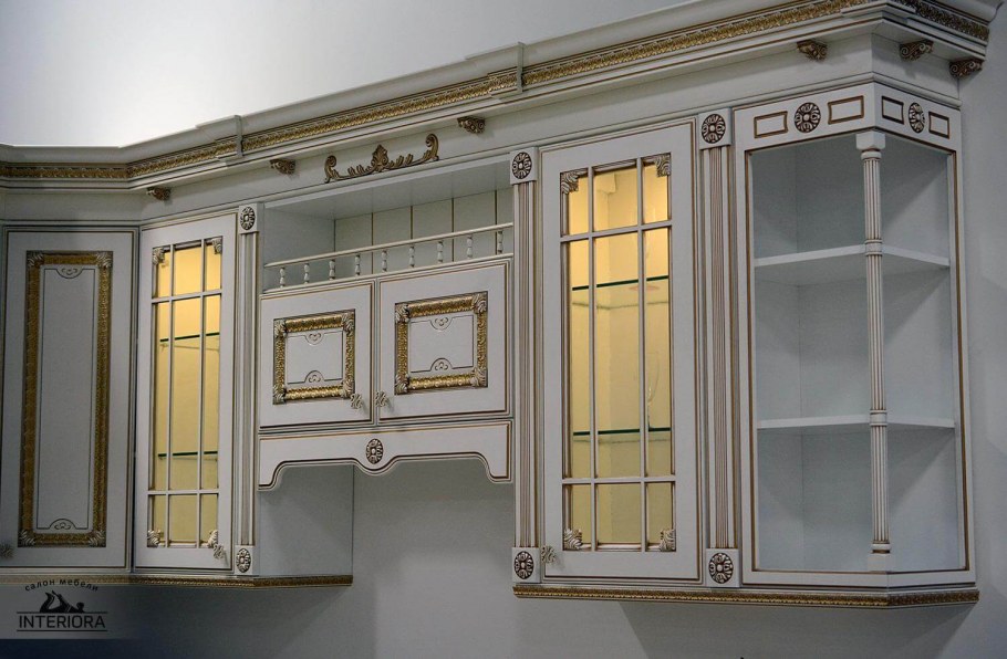 Патинирование гипсовой лепнины