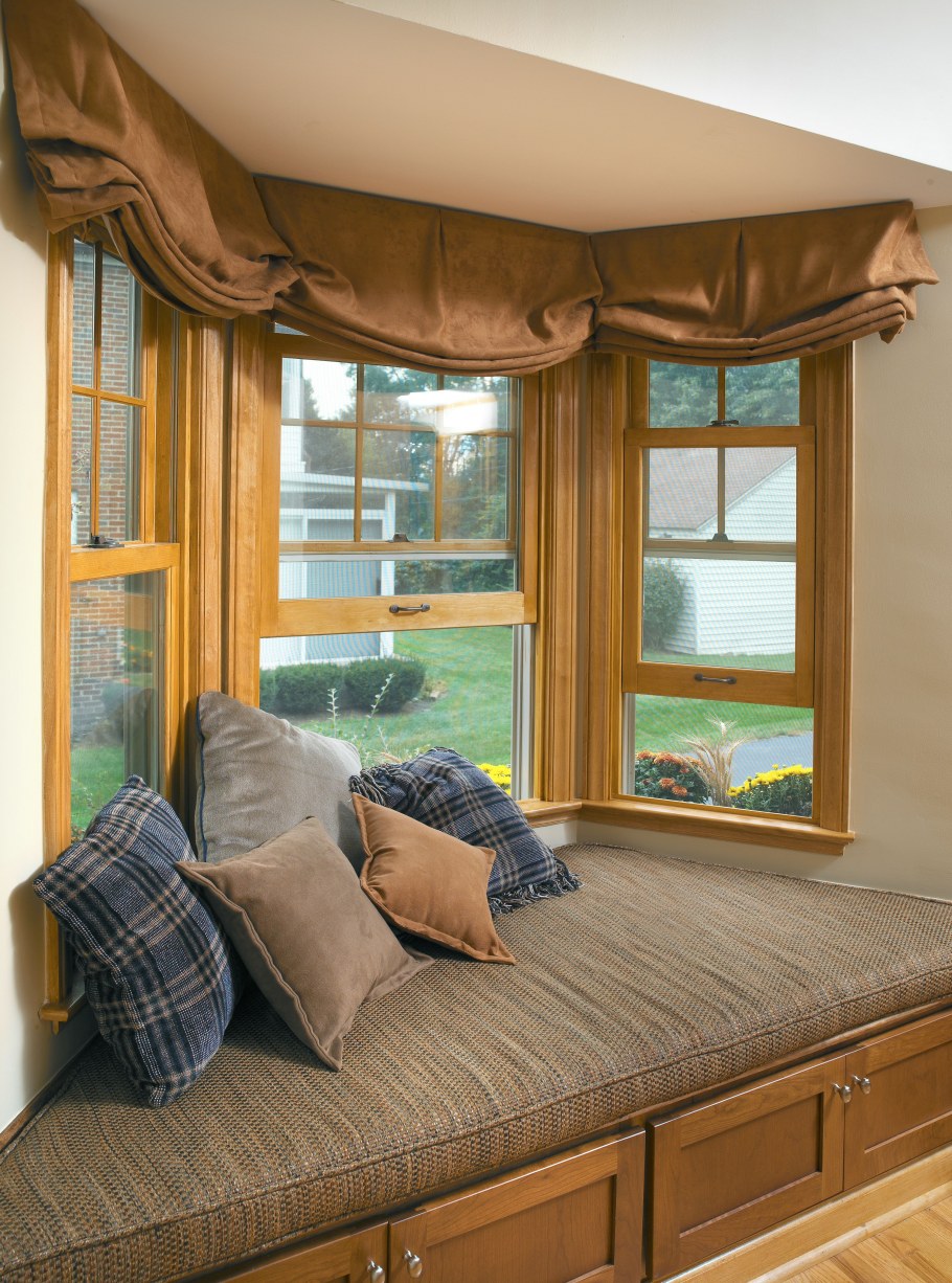 Комната с эркером