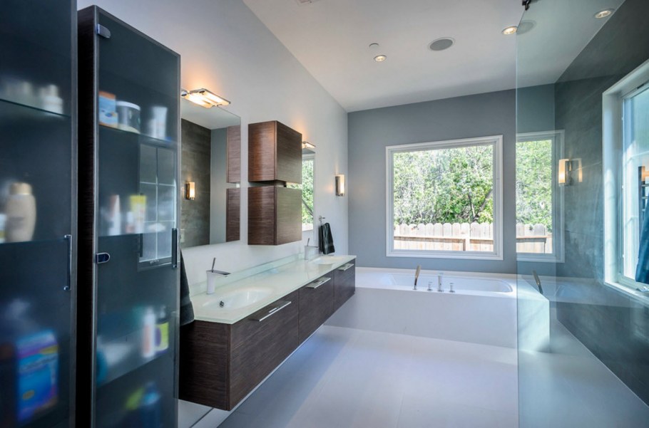 Ванна комната в частном Ломе