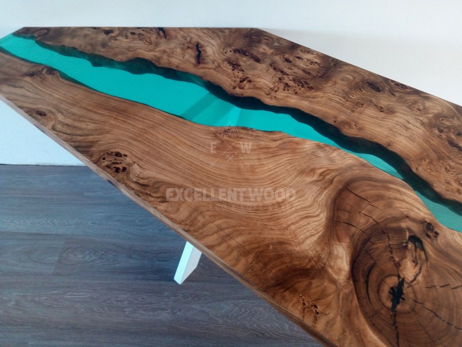 Стол река каповый карагач