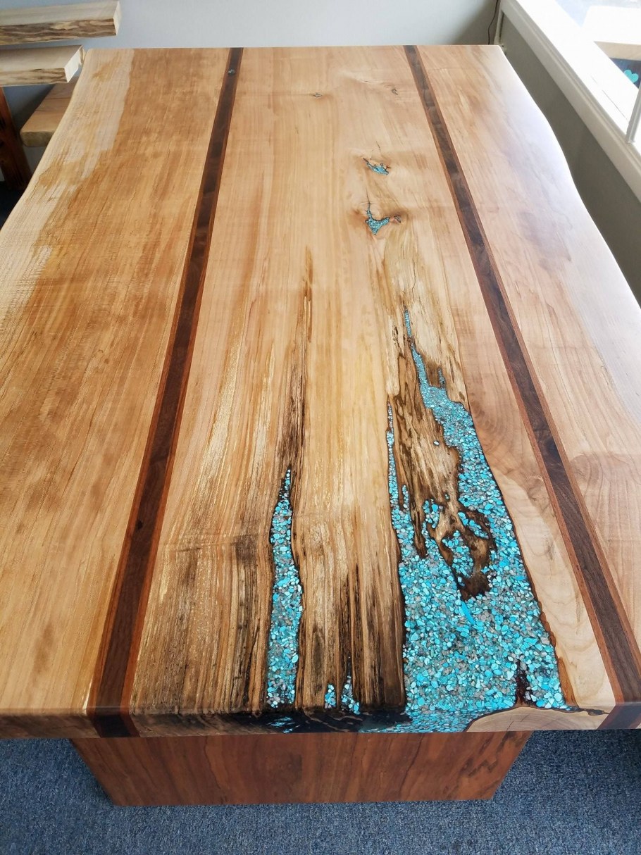 Дерево обработанное для стола