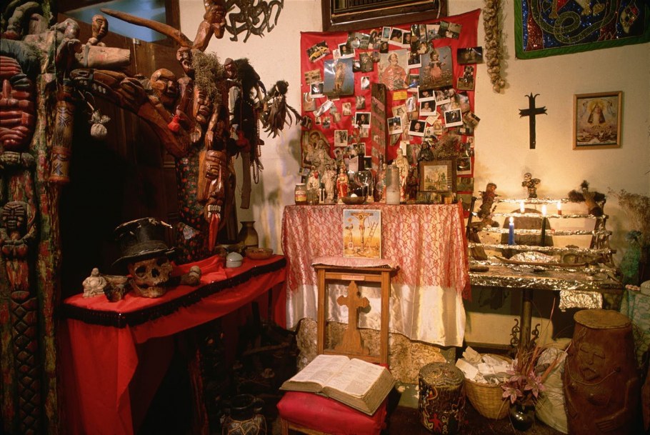 Cedtybhs вуду боги с Коста Рики e