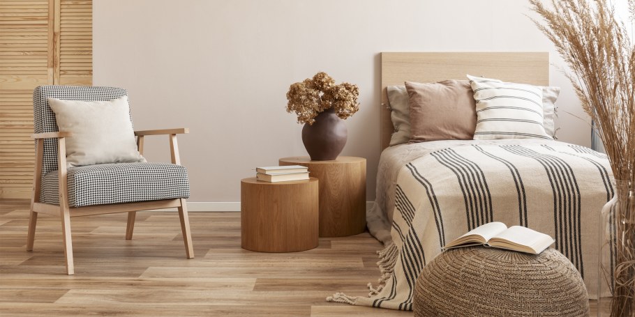 Спальня в бежевом стиле