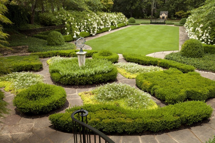 Декоративный водоем