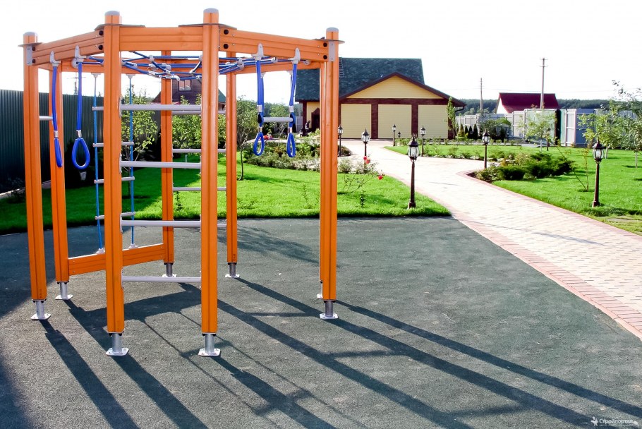 Спортивная площадка для дачи