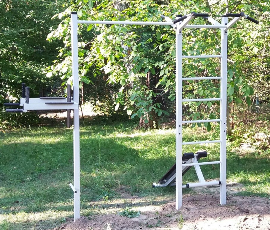 Детская игровая площадка Сибирика с двумя горками