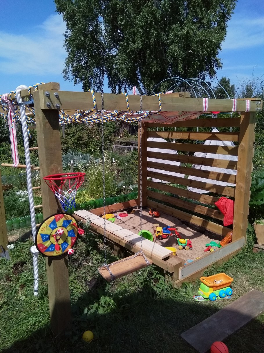 Детский спортивный уголок для дачи своими руками