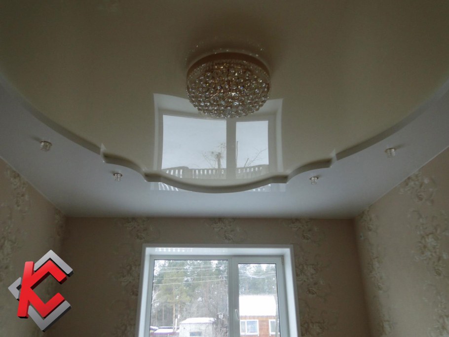 Двухъярусные натяжные потолки двухцветные