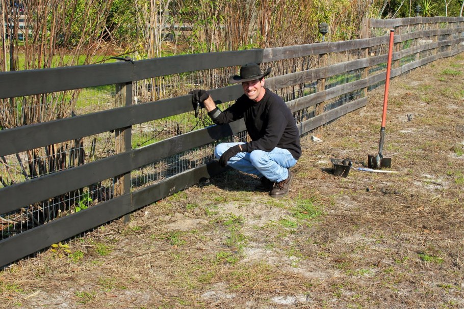 Забор ранчо из горбыля