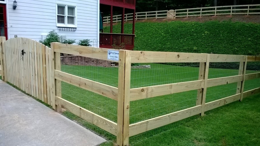 Американские заборы на ранчо