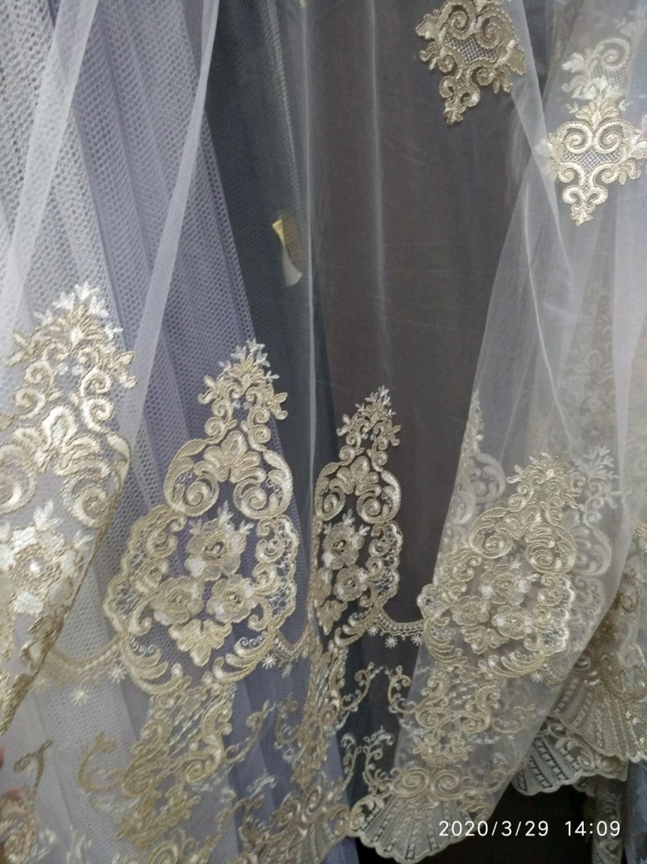 Тюль сетка с вышивкой в интерьере