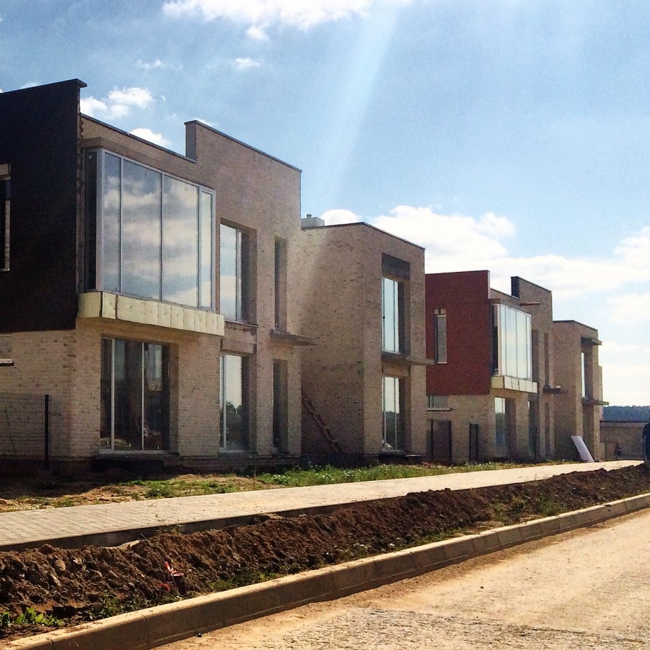 Большое Свинорье таунхаусы