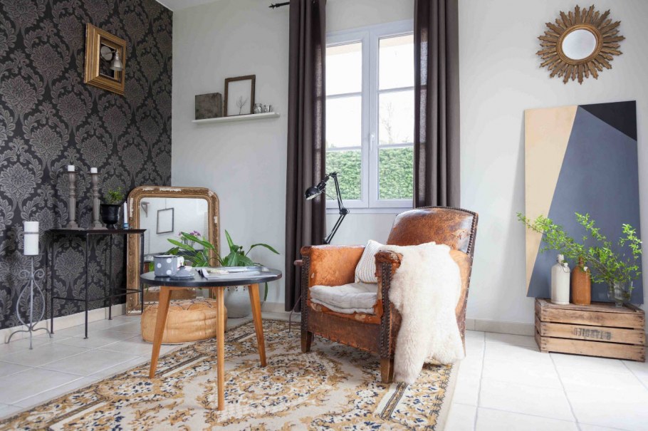 Контрастная стена в интерьере