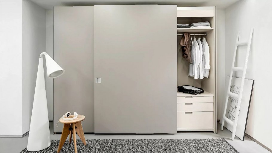 Компланарная система для шкафов