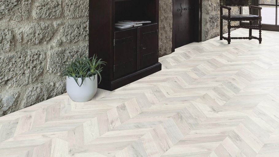 Ламинат дуб Альпийский Haro