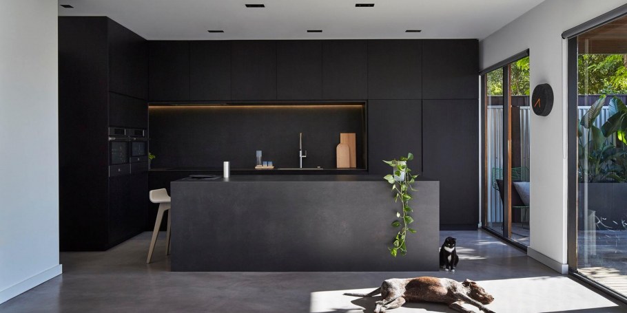 Темный Минимализм в интерьере