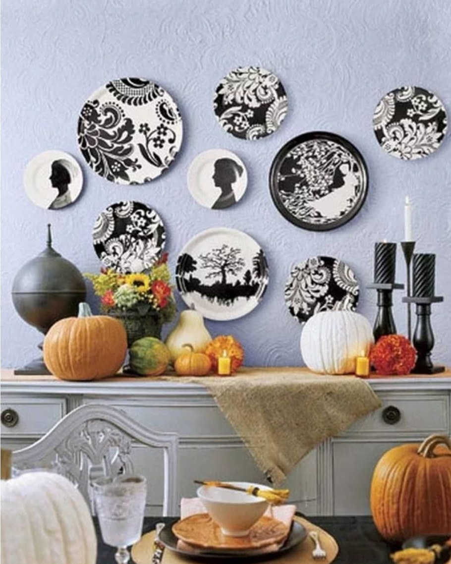 Фотообои на белой кухне