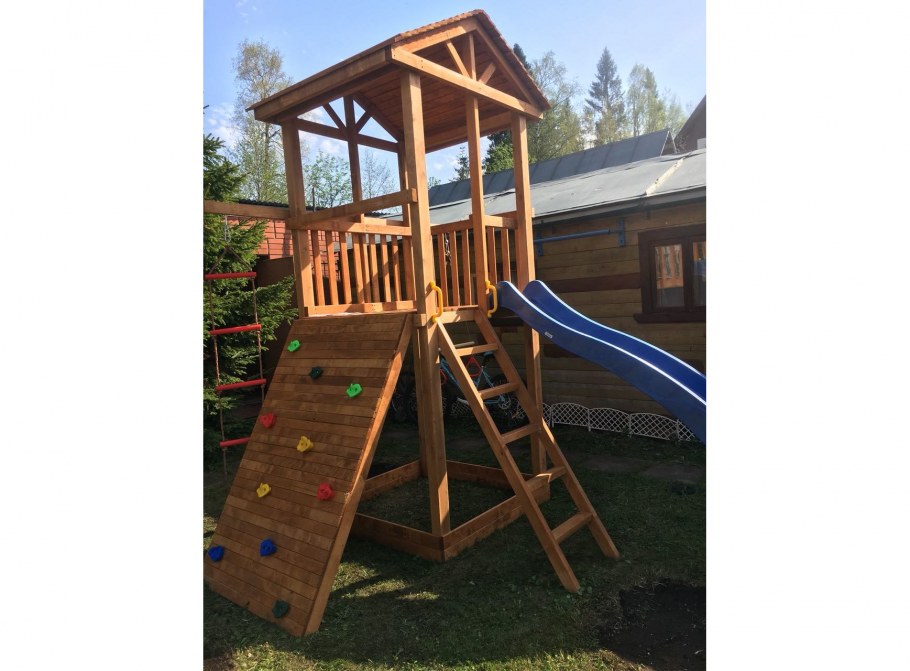 Крытая детская площадка