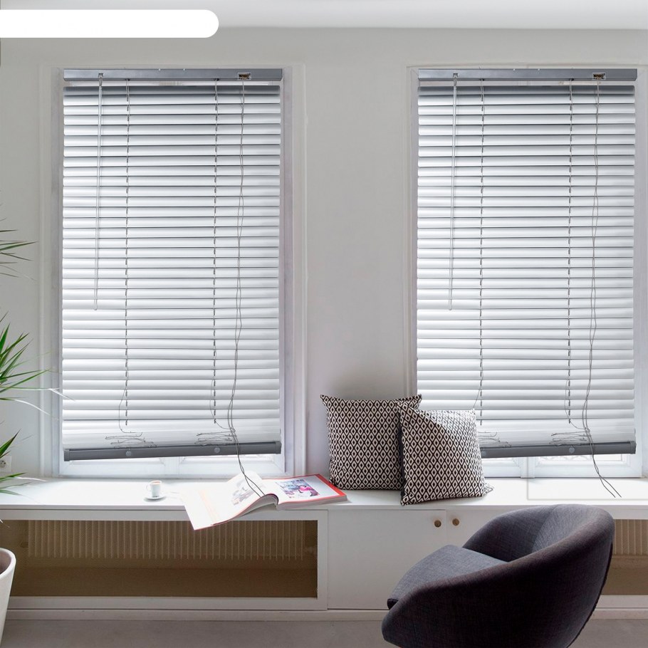 Римская штора Эскар Лея