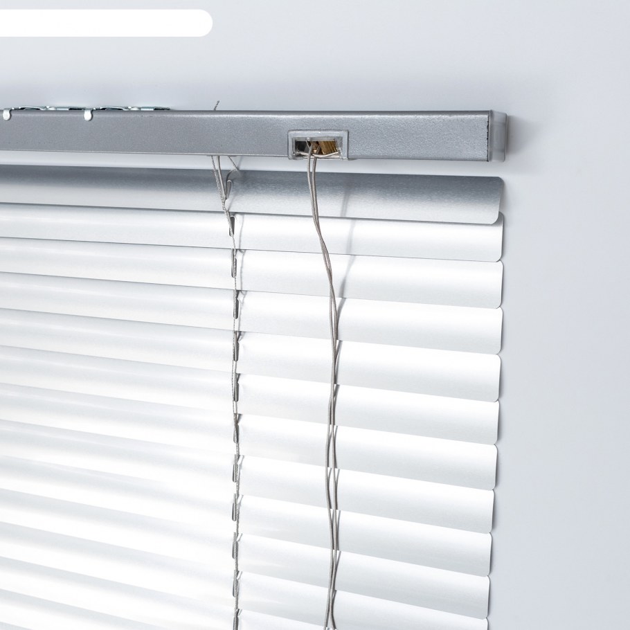 Жалюзи горизонтальные 70х160см