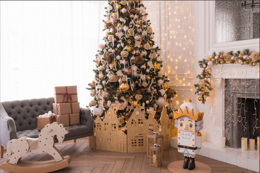 Новогодний декор в студии